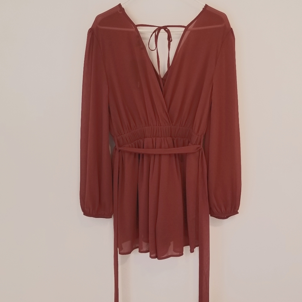 Romper - Picture 2 of 7